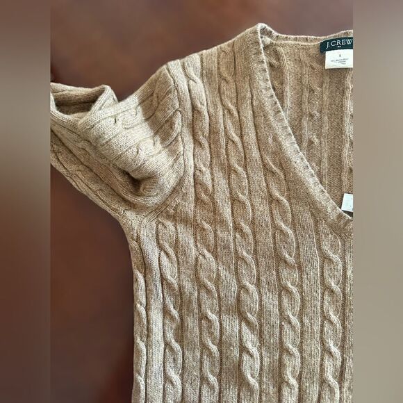 J Crew Merino Wool Cableknit V-Neck Sweater Size S - Picture 12 of 14